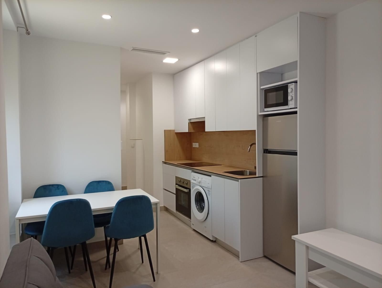 Kitchen of Flat to rent in  Granada Capital  with Air Conditioner and Heating