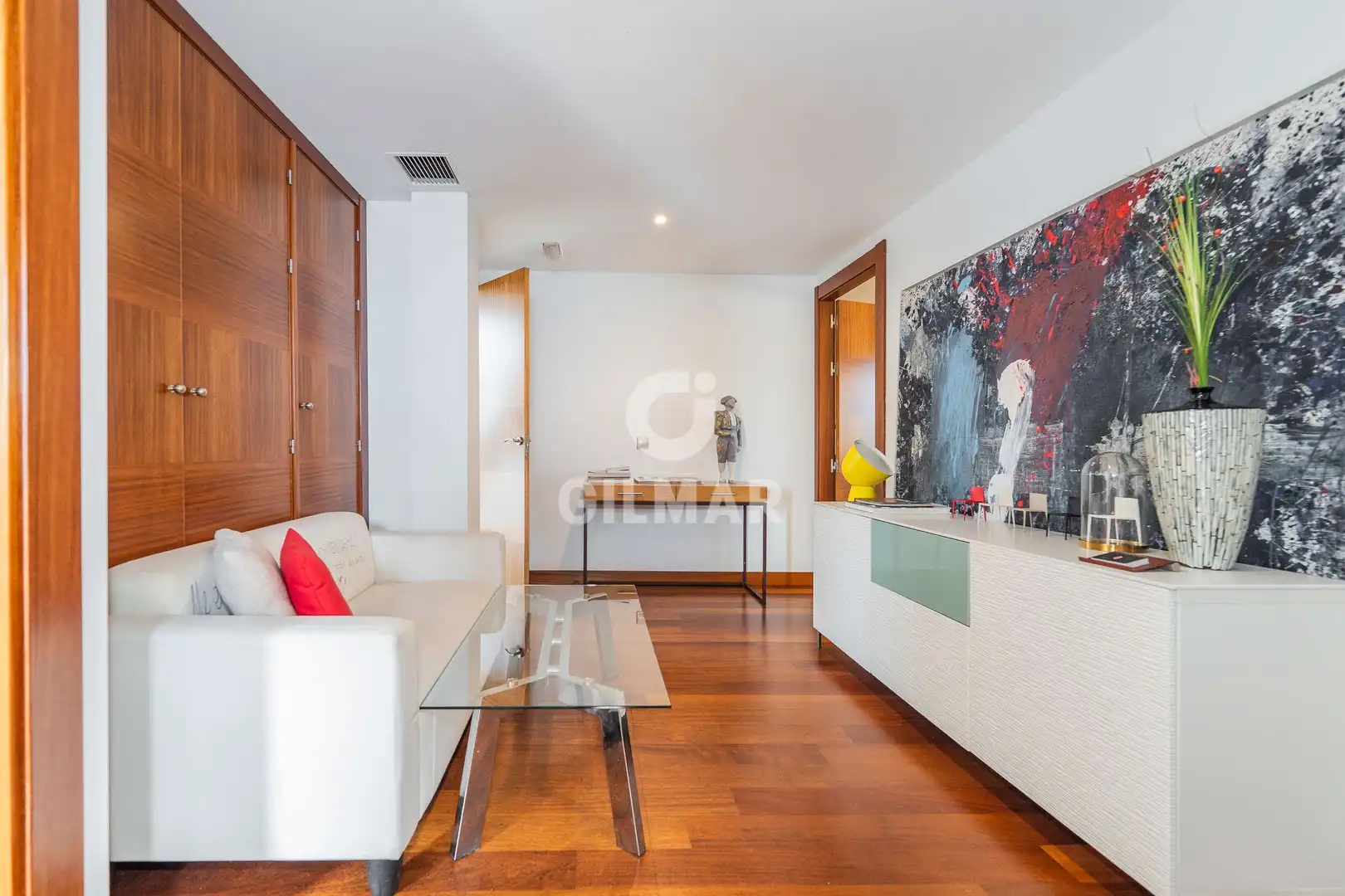 Sala de estar de Casa o chalet en venta en Madrid con Calefacción, Jardín privado y Piscina