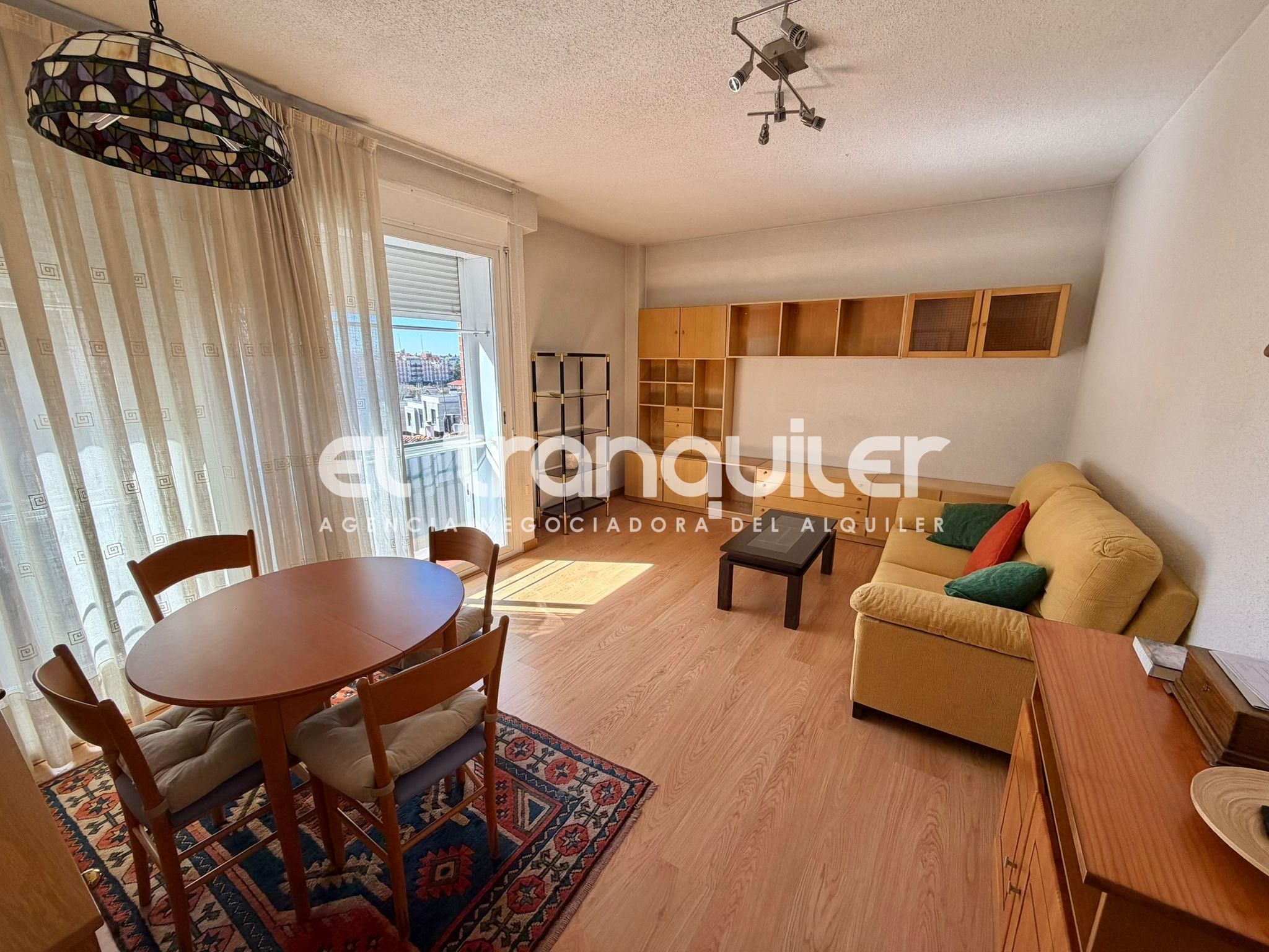 Piso de alquiler en Calle Juan Andres, Valdezarza