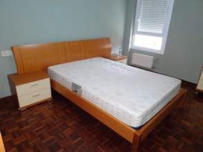 Bedroom of Flat to rent in Gijón   with Heating, Parquet flooring and Storage room