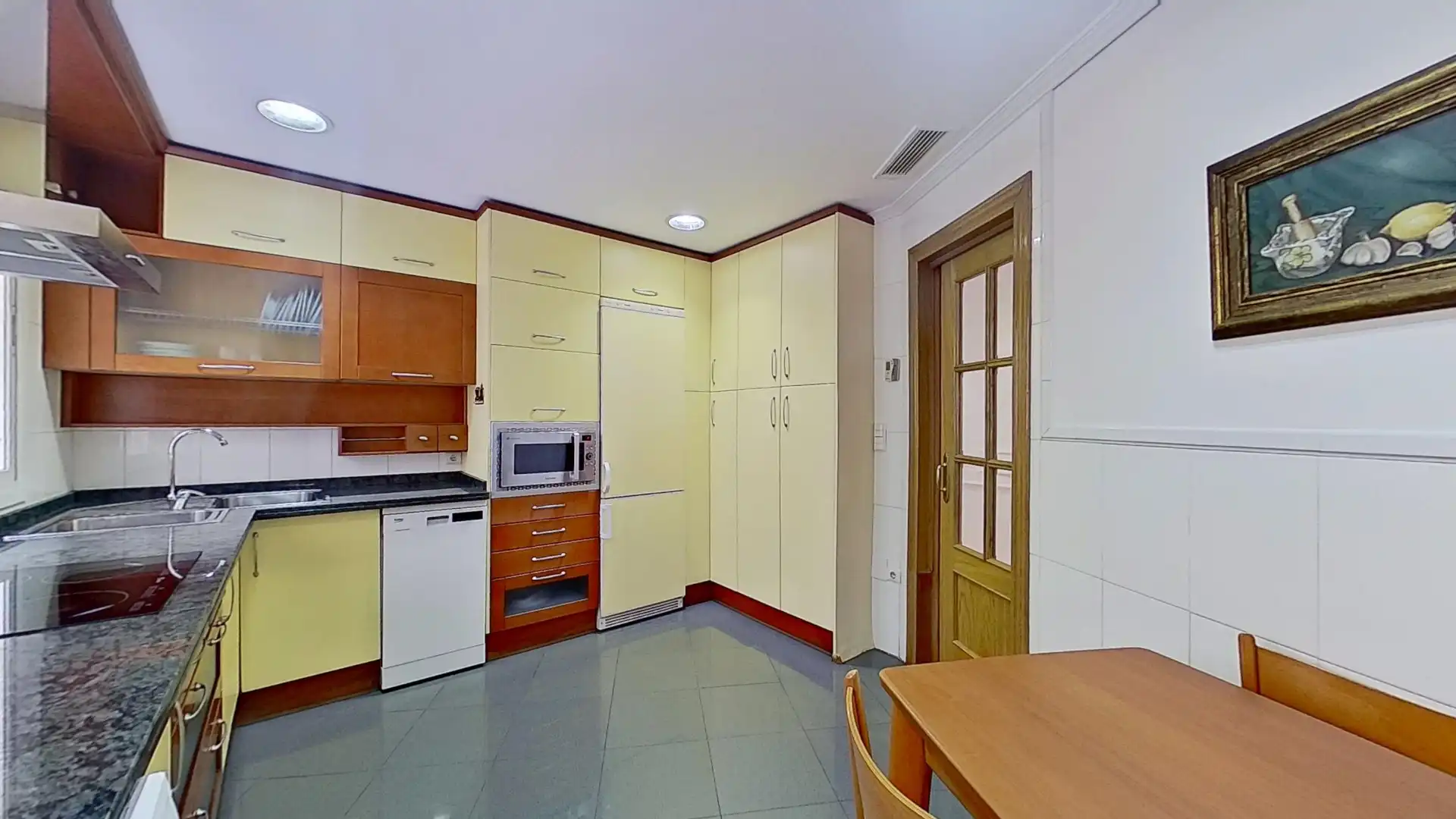 Kitchen of Flat for sale in Málaga  with Terrace and Storage room