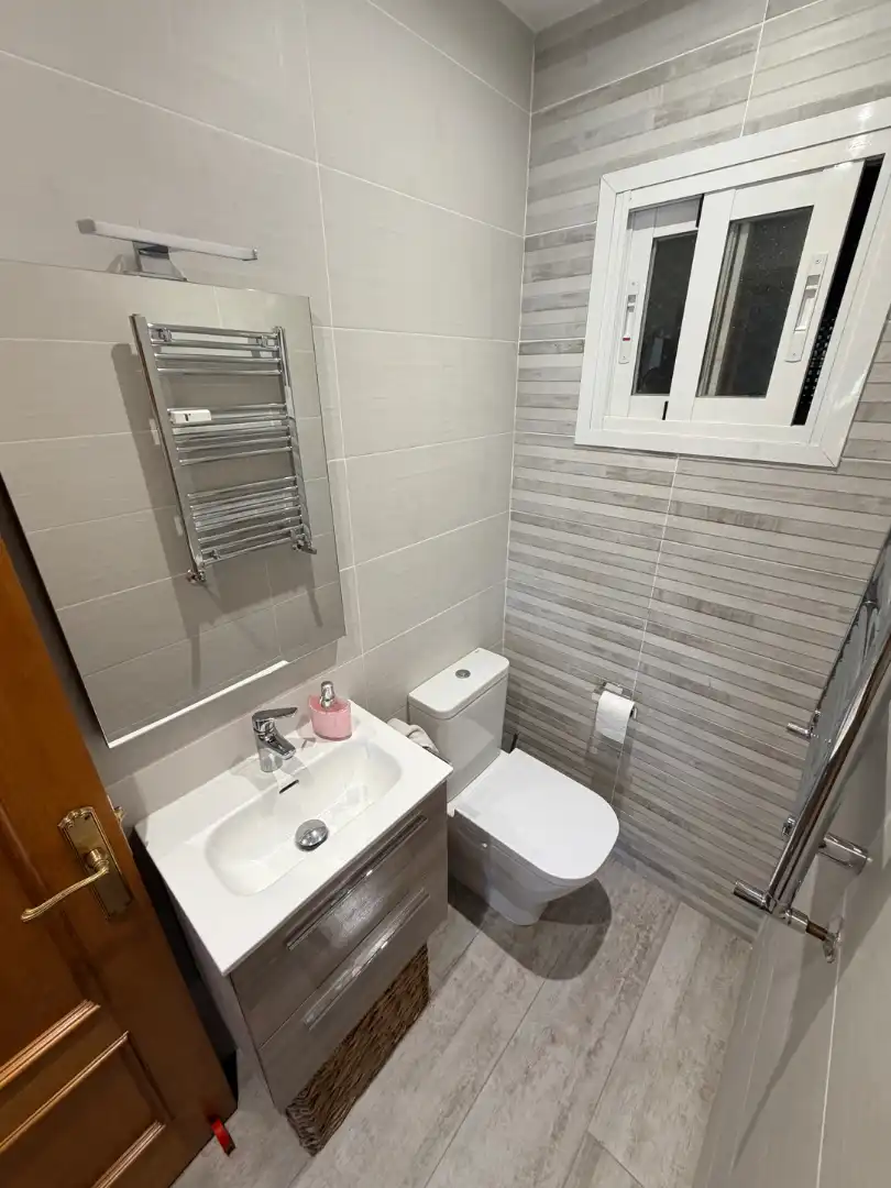 Baño de Piso en venta en Madrid con Aire acondicionado, Calefacción y Parquet