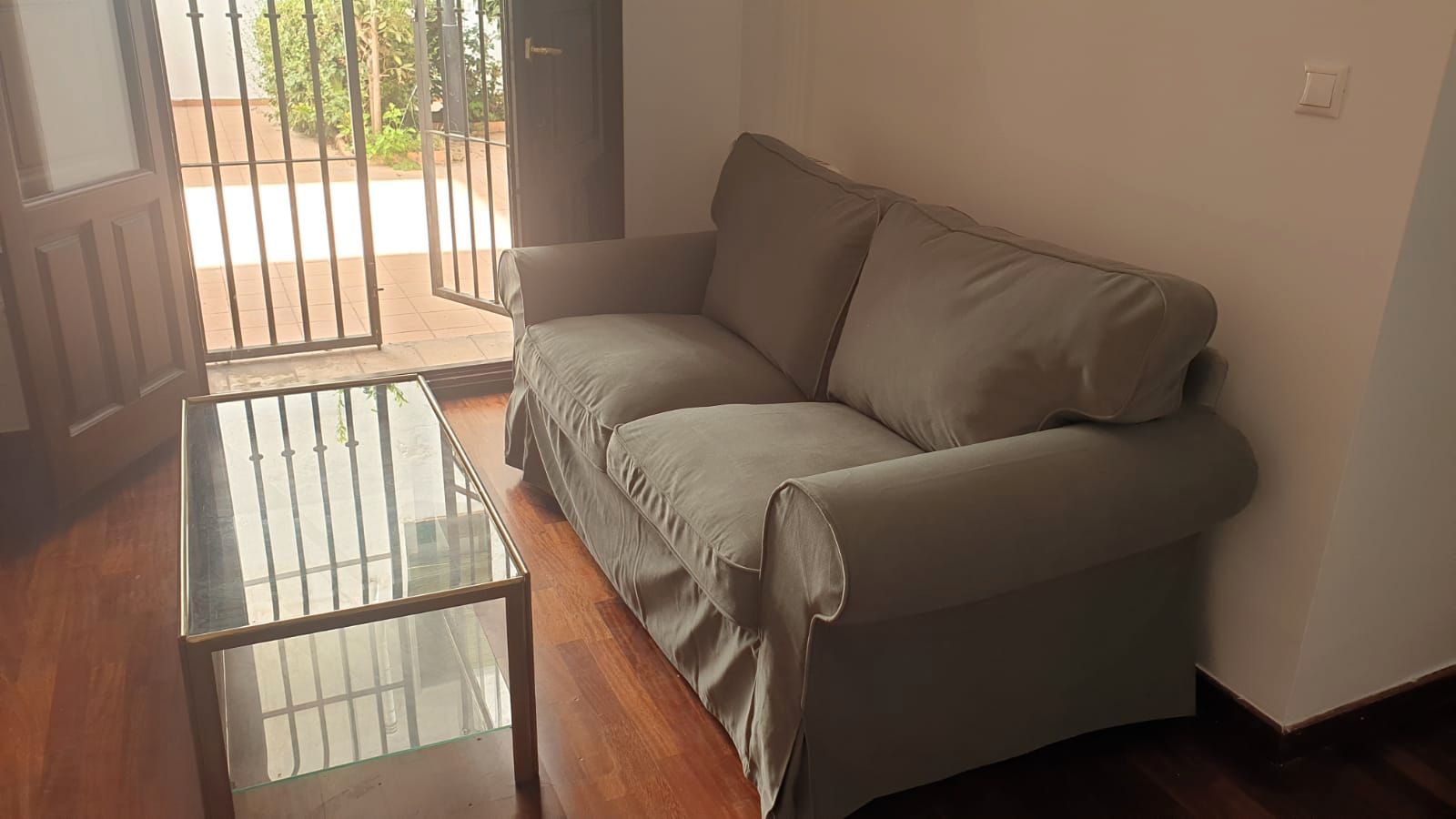 Sala d'estar de Apartament de lloguer en  Granada Capital amb Moblat