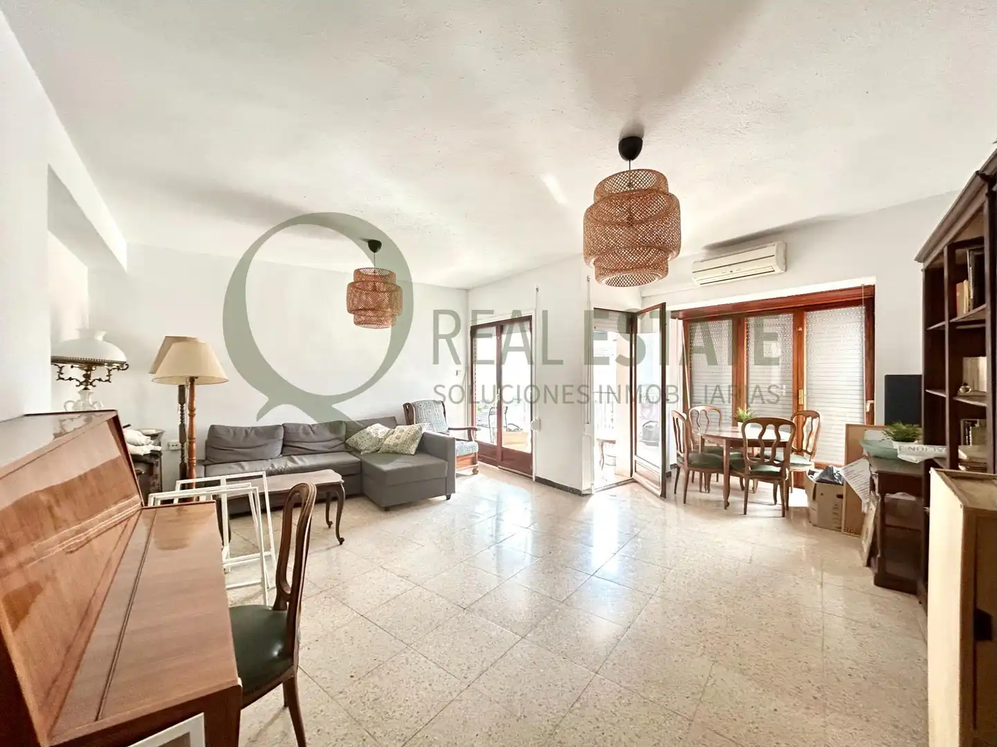 Flat with terrace for sale in PINTOR VELAZQUEZ, imagen 4