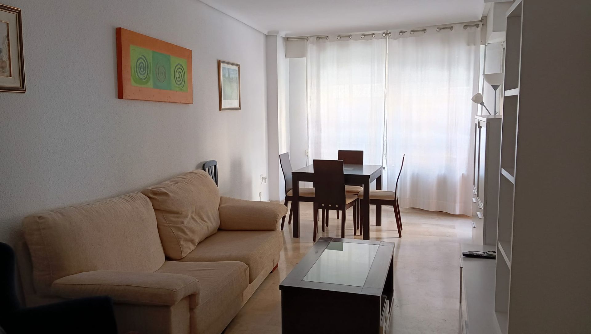 Living room of Flat to rent in  Albacete Capital  with Air Conditioner, Heating and Furnished
