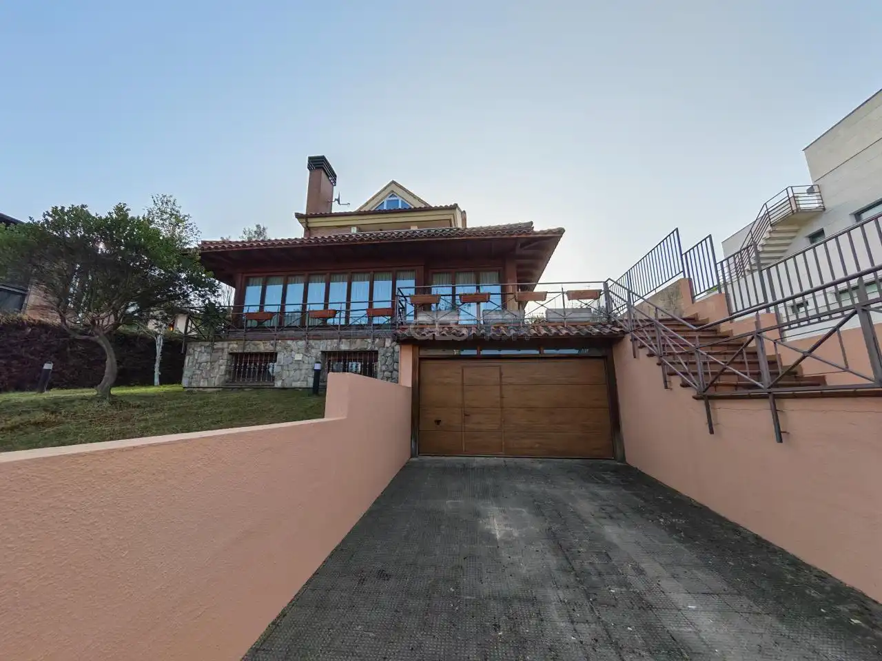 Vista exterior de Casa o chalet en venta en Sariegos con Calefacción, Jardín privado y Terraza