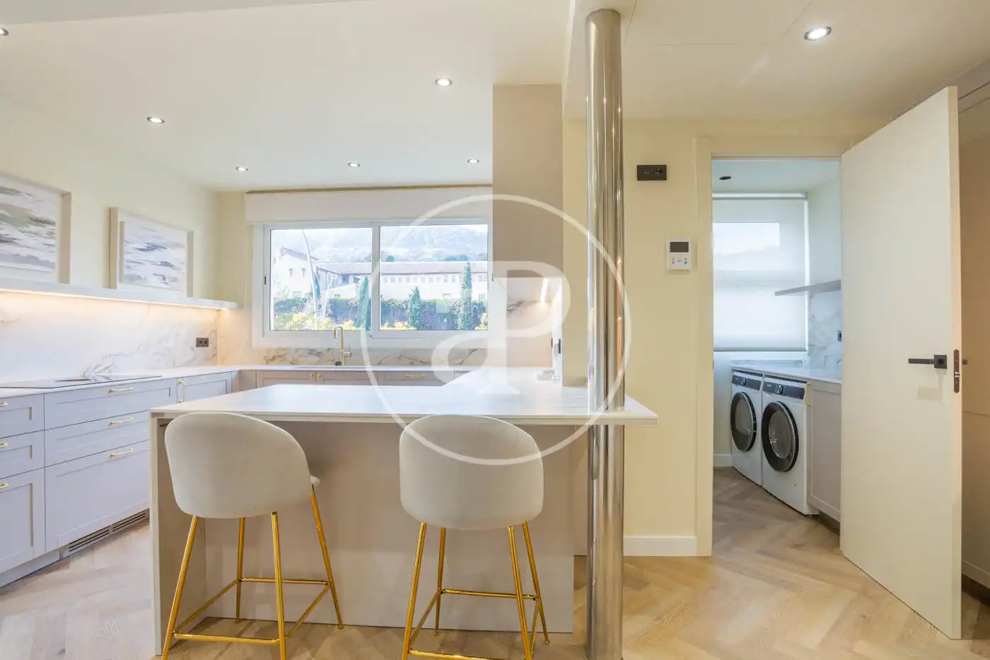 Kitchen of Flat for rent in Barcelona  with Air Conditioner, Heating and Private garden