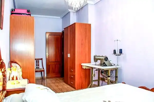 Habitación de Casa o chalet en venta en Torreblascopedro con Aire acondicionado y Balcón