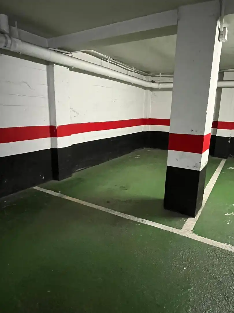 Parking de Garaje de alquiler en Zaragoza