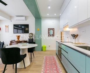 Kitchen of Apartment to rent in  Valencia Capital  with Air Conditioner, Heating and Furnished