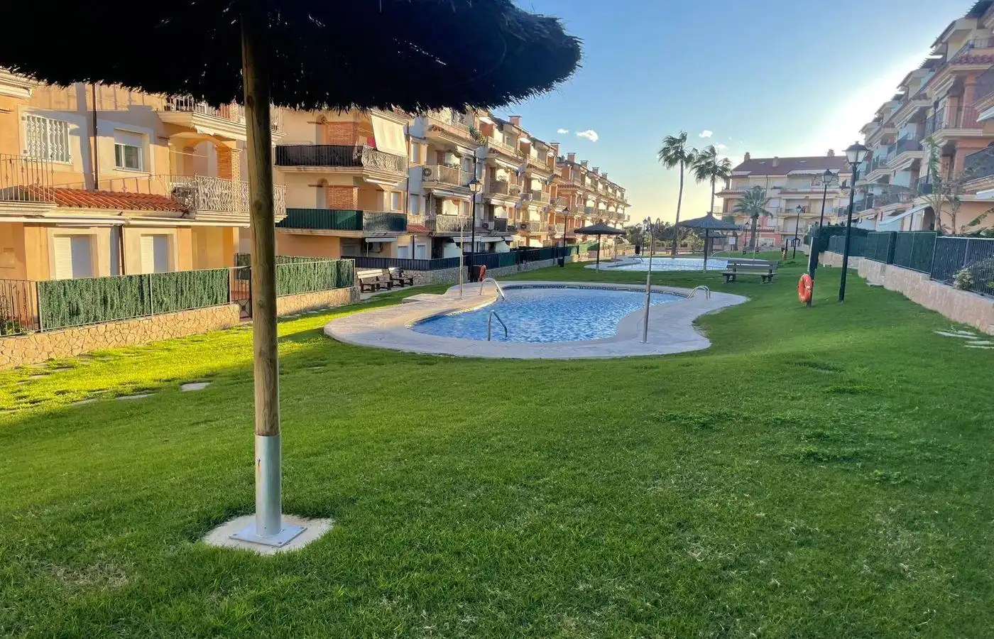 Vista exterior de Apartamento en venta en Alcanar con Jardín privado, Terraza y Trastero