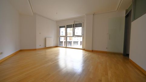 Foto 3 de Piso en venta en Calle Calle Tartanga, Erandio, Bizkaia