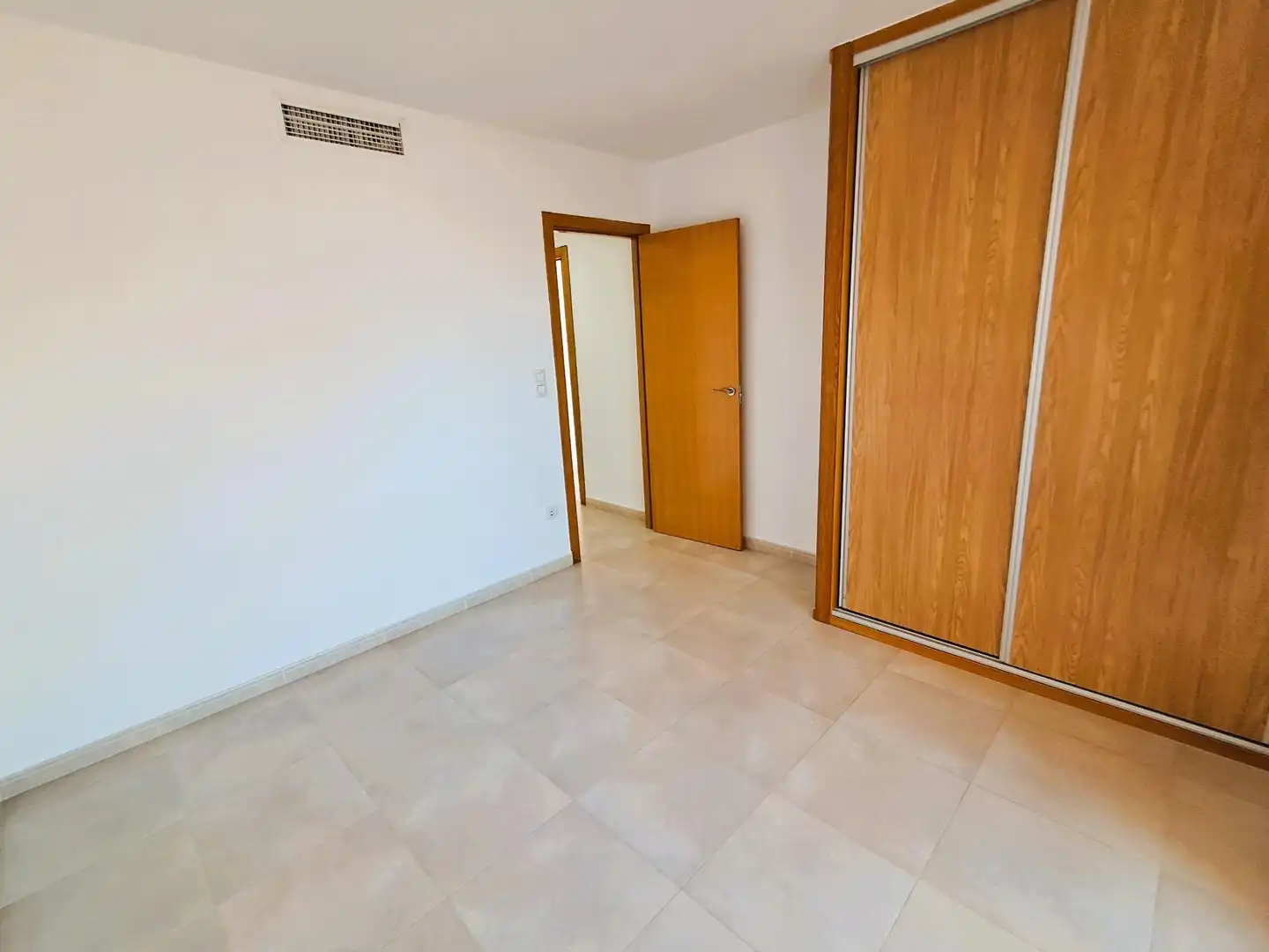 Habitación de Ático en venta en Águilas con Aire acondicionado, Calefacción y Terraza