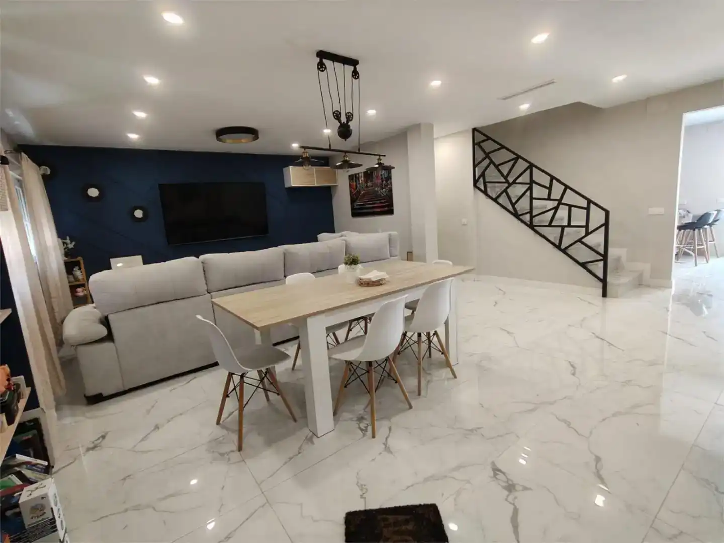 Sala d'estar de Casa adosada en venda en La Lantejuela , Sevilla