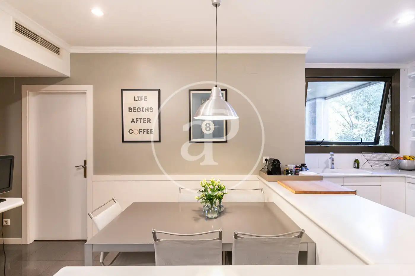Comedor de Piso en venta en Barcelona con Aire acondicionado, Calefacción y Jardín privado