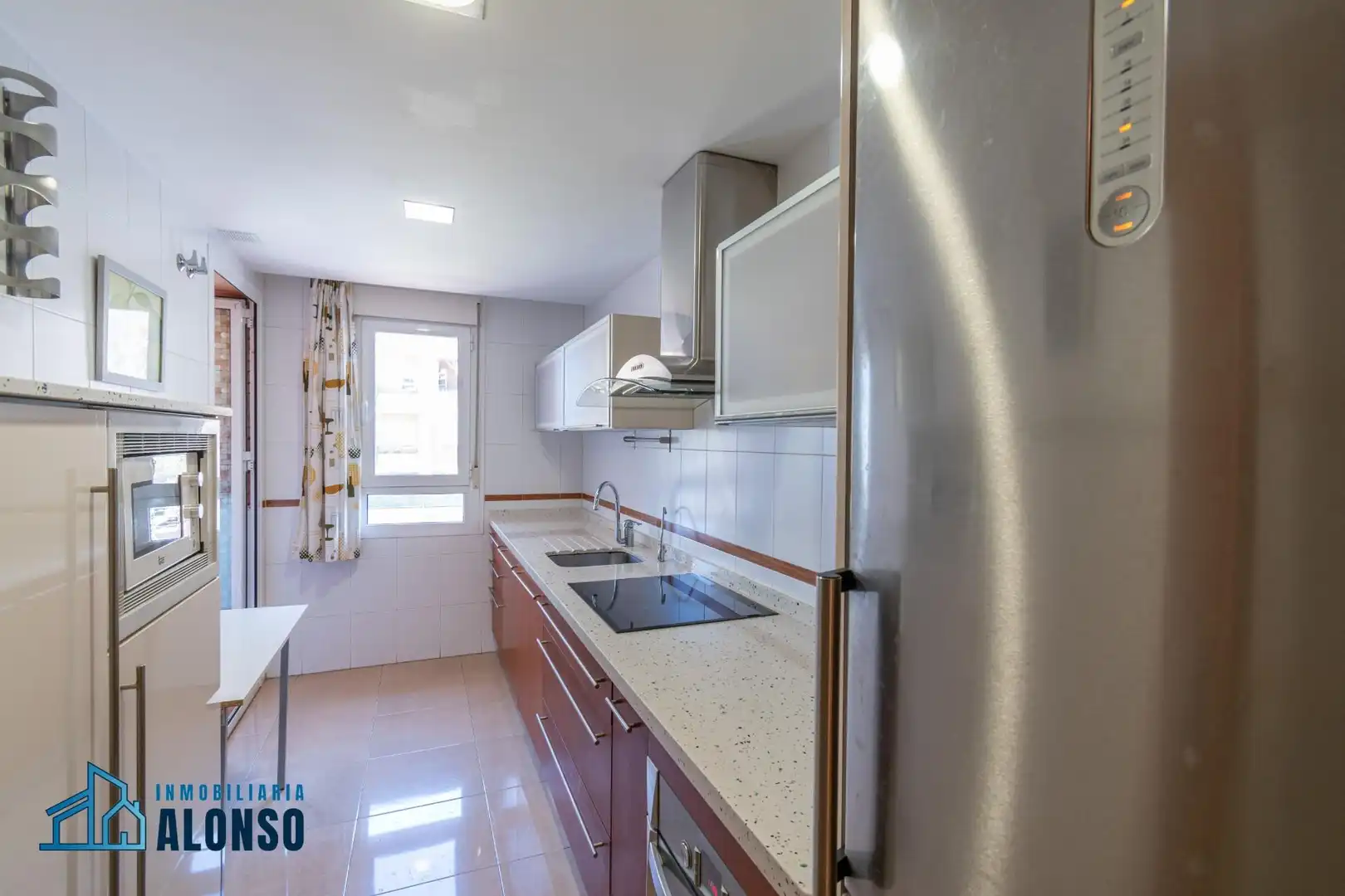 Wohnung mit Terrasse zum Verkauf in Nueva Andalucía, imagen 19