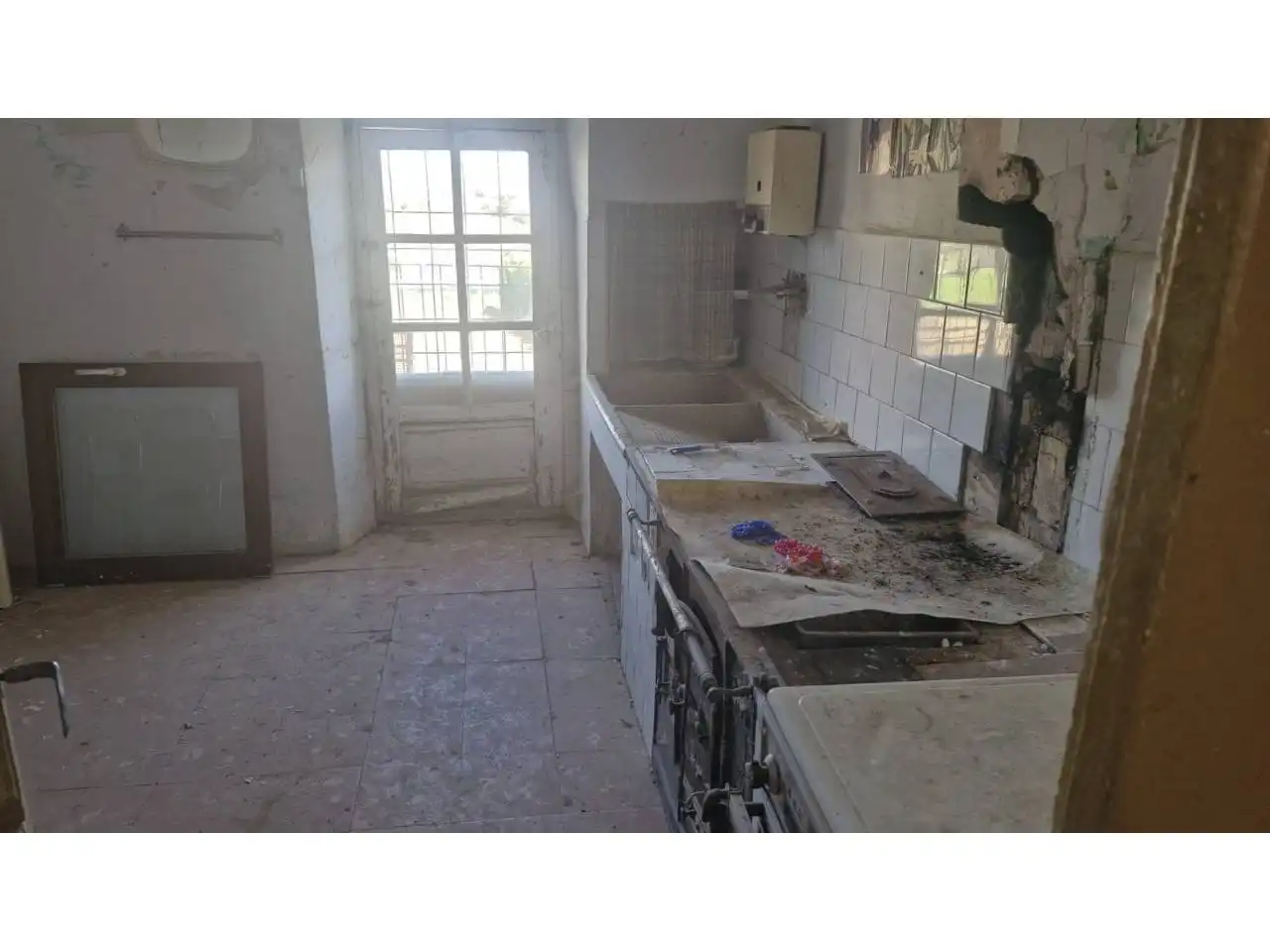 Cocina de Casa o chalet en venta en Elvillar / Bilar con Jardín privado