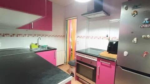 Foto 2 de Pis en venda a Reyes, Madrid