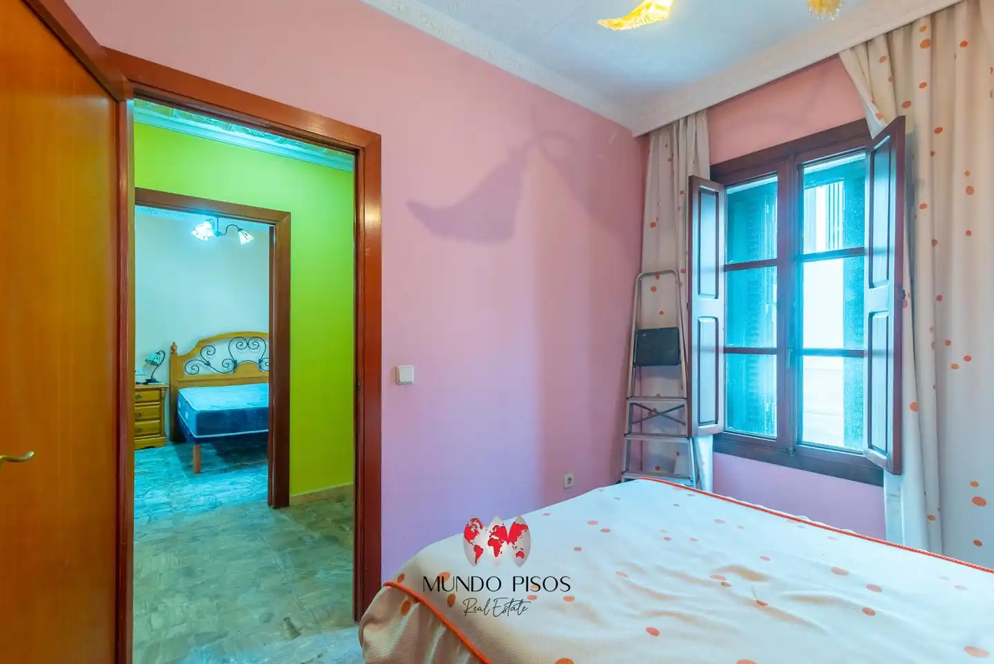 Schlafzimmer von Erdgeschoss zum Verkauf in  Palma de Mallorca mit Klimaanlage, Heizung und Privatgarten