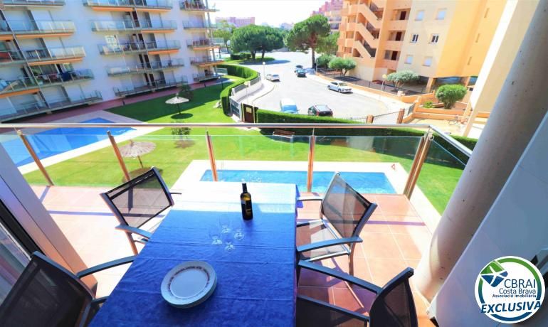 Jardí de Apartament en venda en Roses amb Moblat i Piscina comunitària