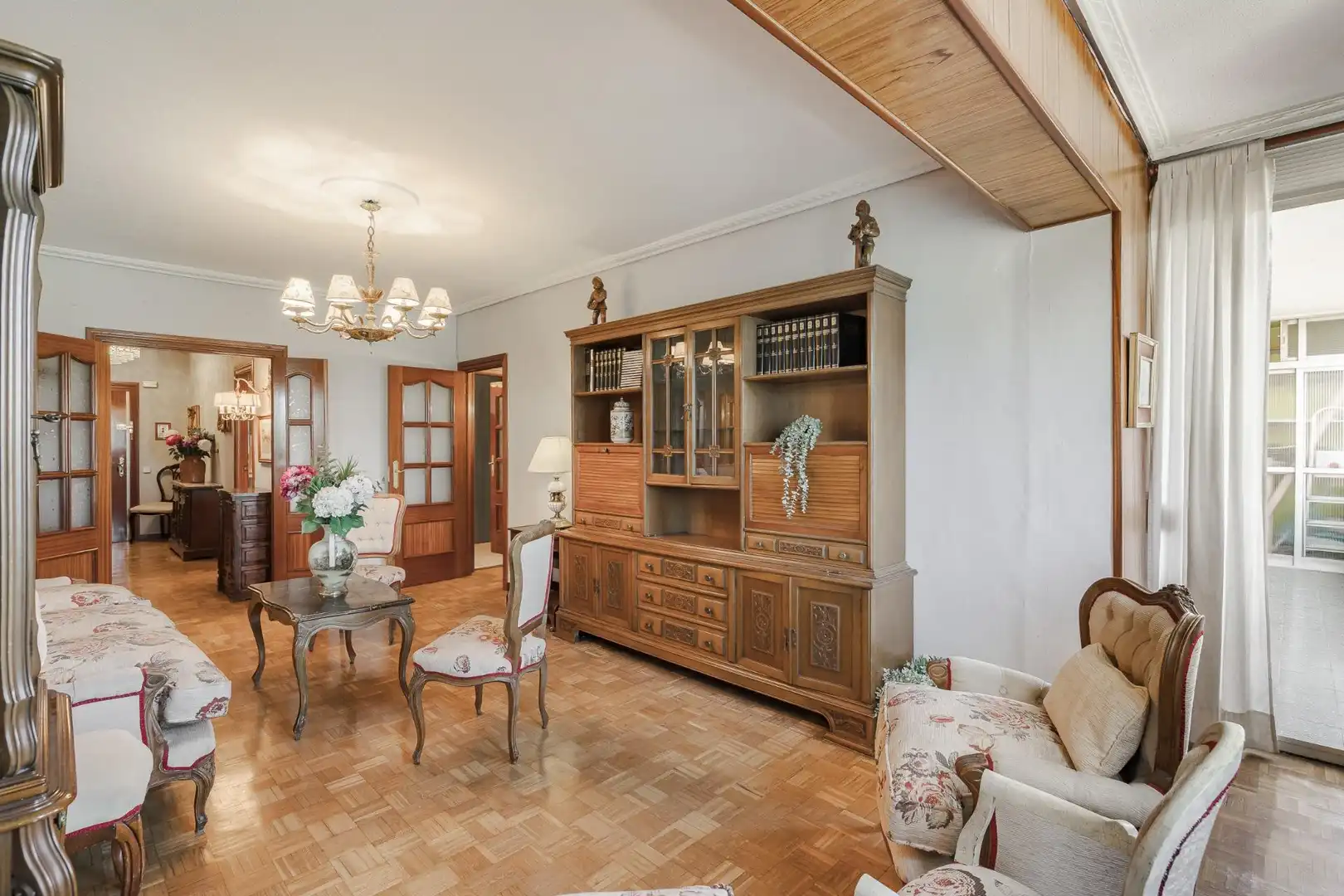 Living room of Flat for sale in Alcalá de Henares  with Heating, Terrace and Furnished
