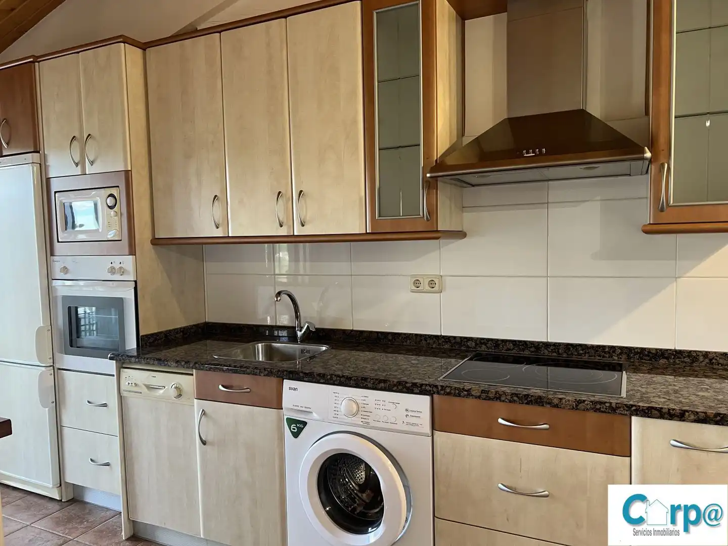 Kitchen of Flat for rent in Puente la Reina / Gares  with Heating, Parquet flooring and Balcony
