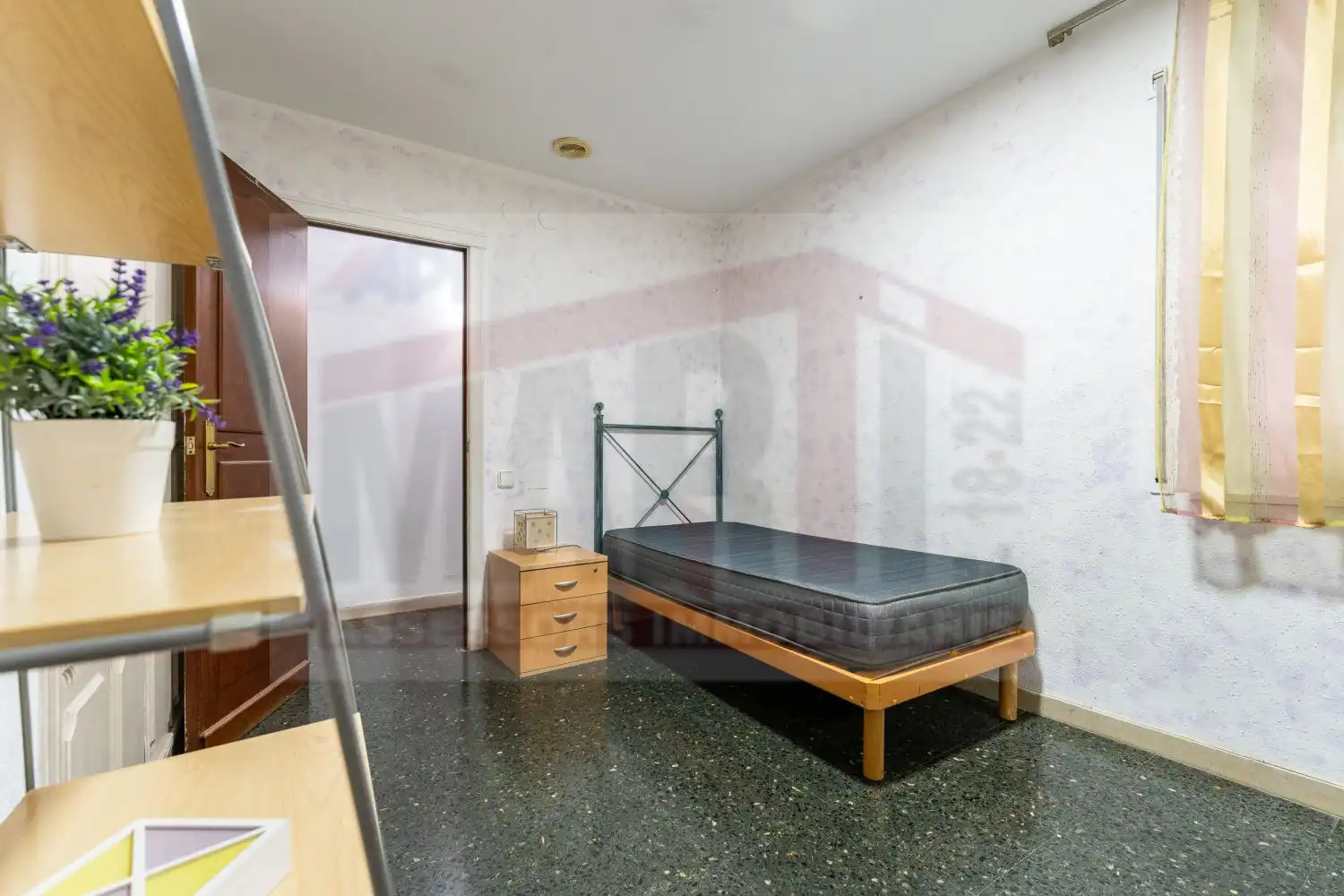 Piso en venta en Reus con Calefacción, Terraza y Trastero