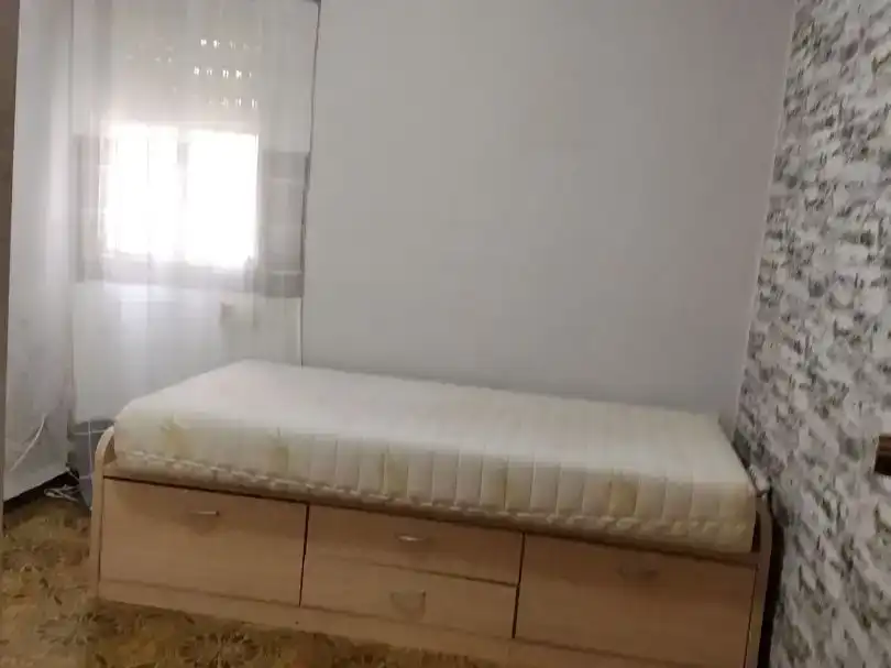 Dormitori de Pis en venda en L'Hospitalet de Llobregat amb Balcó