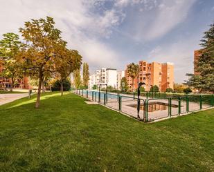 Piscina de Pis en venda en Móstoles amb Aire condicionat, Calefacció i Terrassa