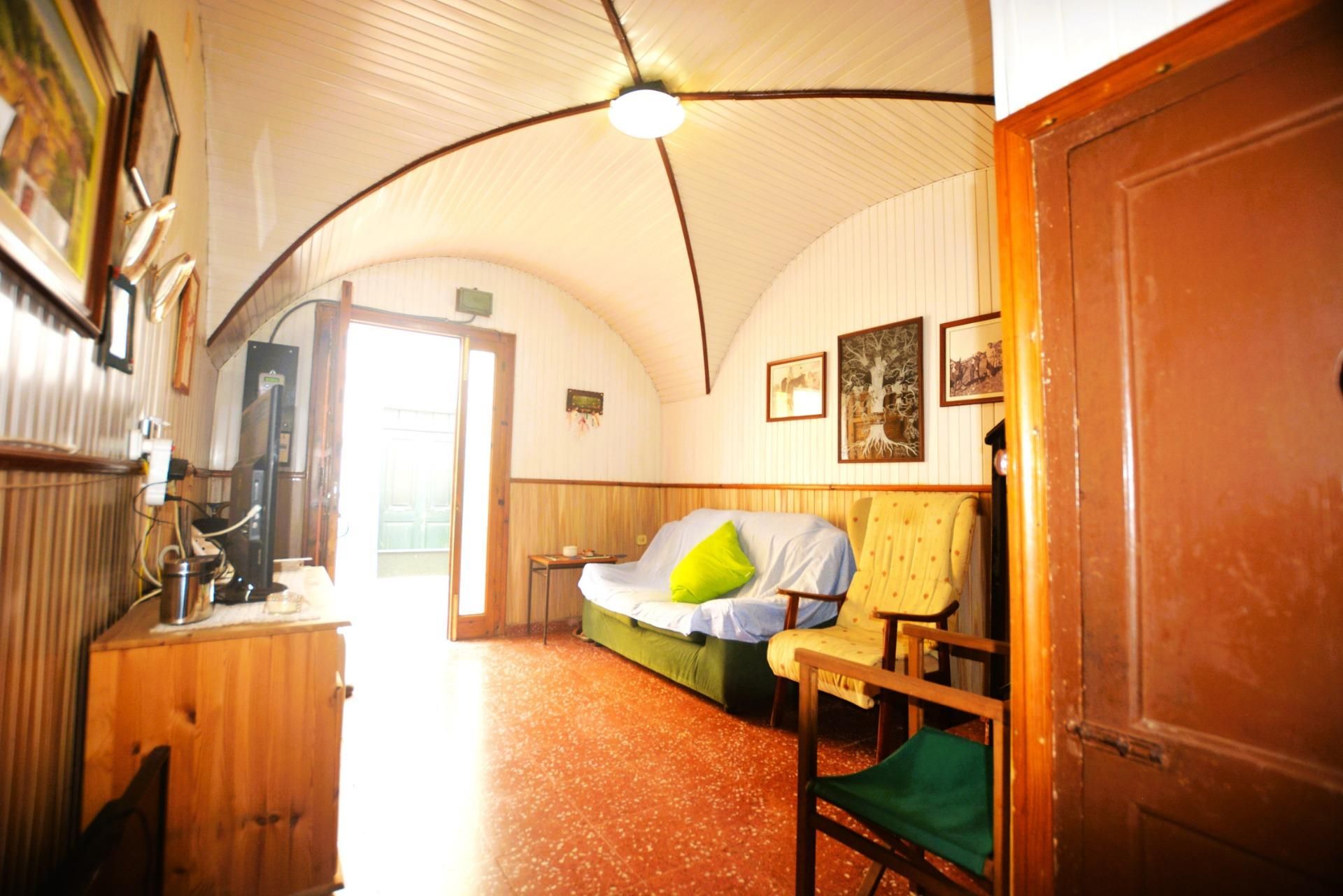 Sala d'estar de Casa o xalet en venda en Ferreries amb Jardí privat