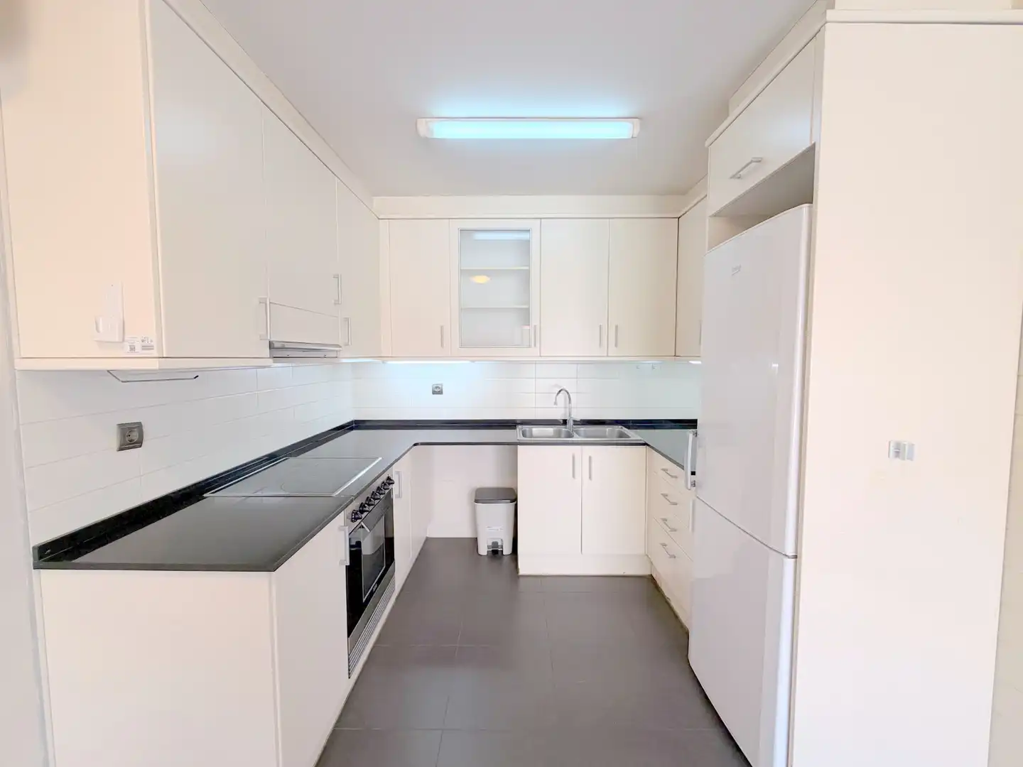 Flat for rent in Carrer de l'Hospital, 19, Centre