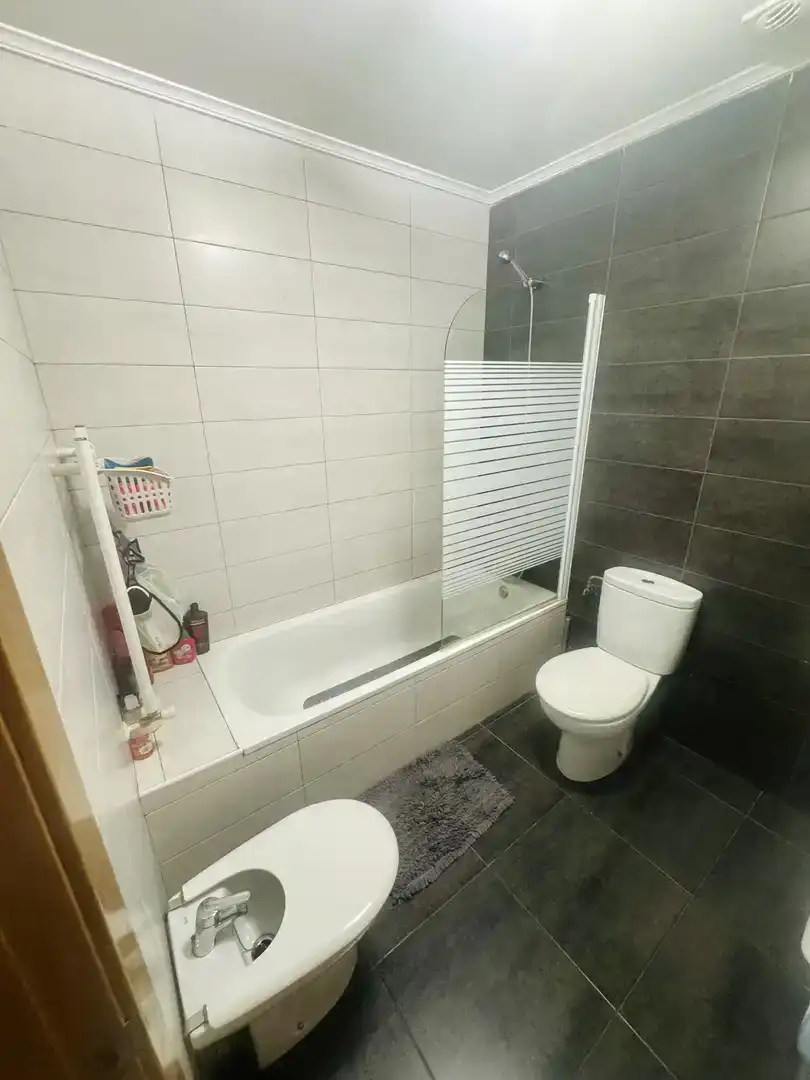 Bany de Planta baixa en venda en Güeñes amb Jardí privat, Parquet i Traster