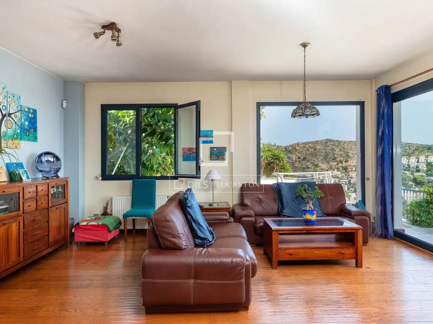 Sala de estar de Casa o chalet en venta en Roses con Calefacción, Jardín privado y Terraza