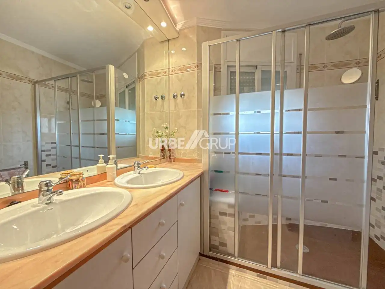 Baño de Casa o chalet en venta en Martorell con Aire acondicionado, Calefacción y Terraza