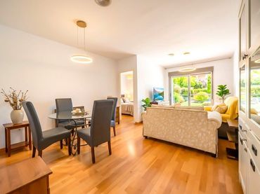 Wohnung mit Balkon zum Verkauf in Paseo de San Gregorio 56
