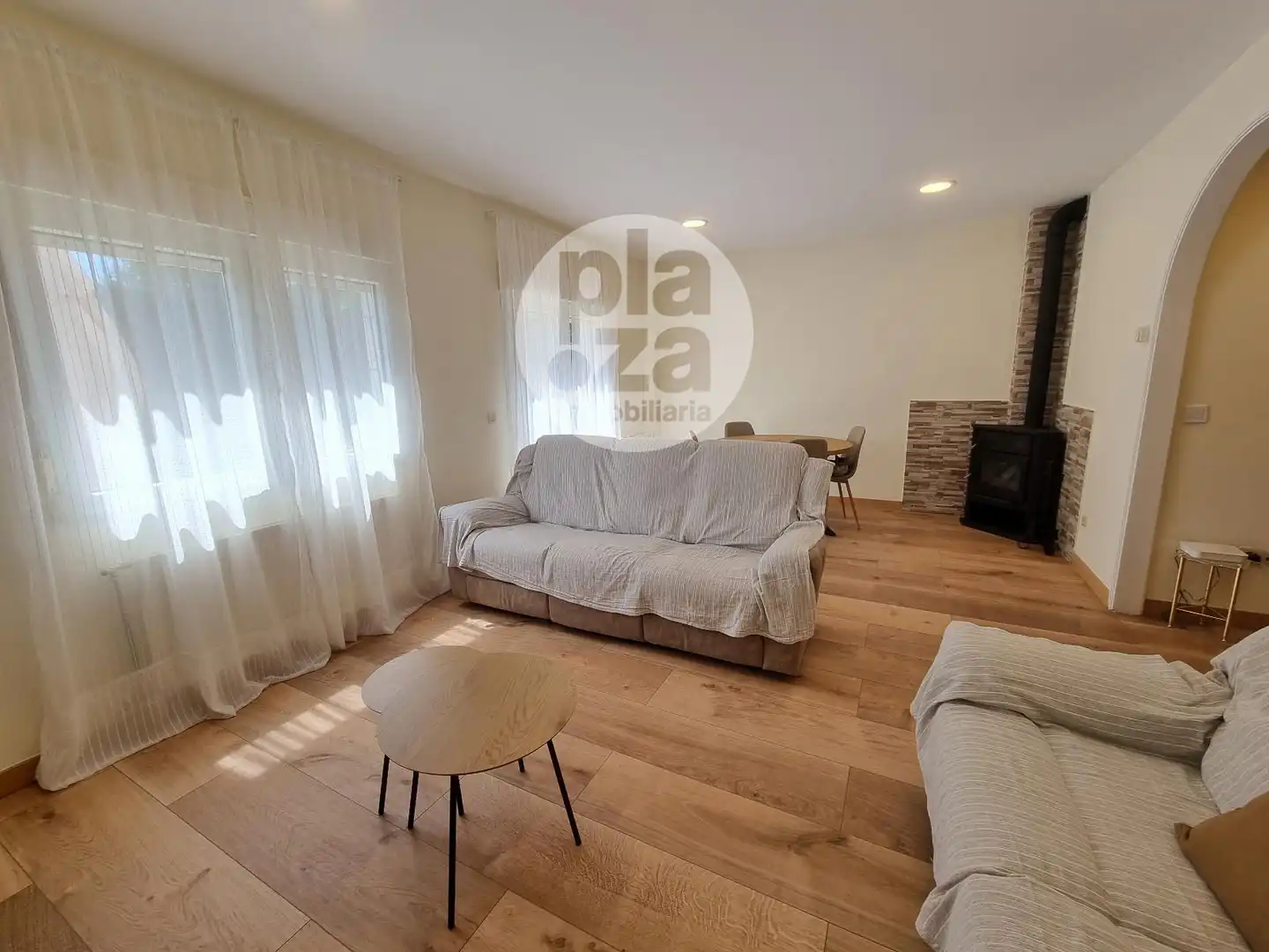 Living room of Detached homes for sale in Carcedo de Burgos  with Heating, Private garden and Terrace