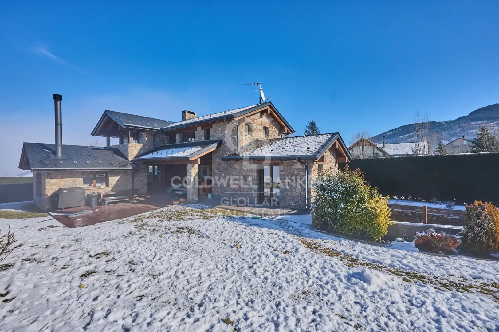 Exterior view of Houses for sale in Das  with Heating, Private garden and Parquet flooring