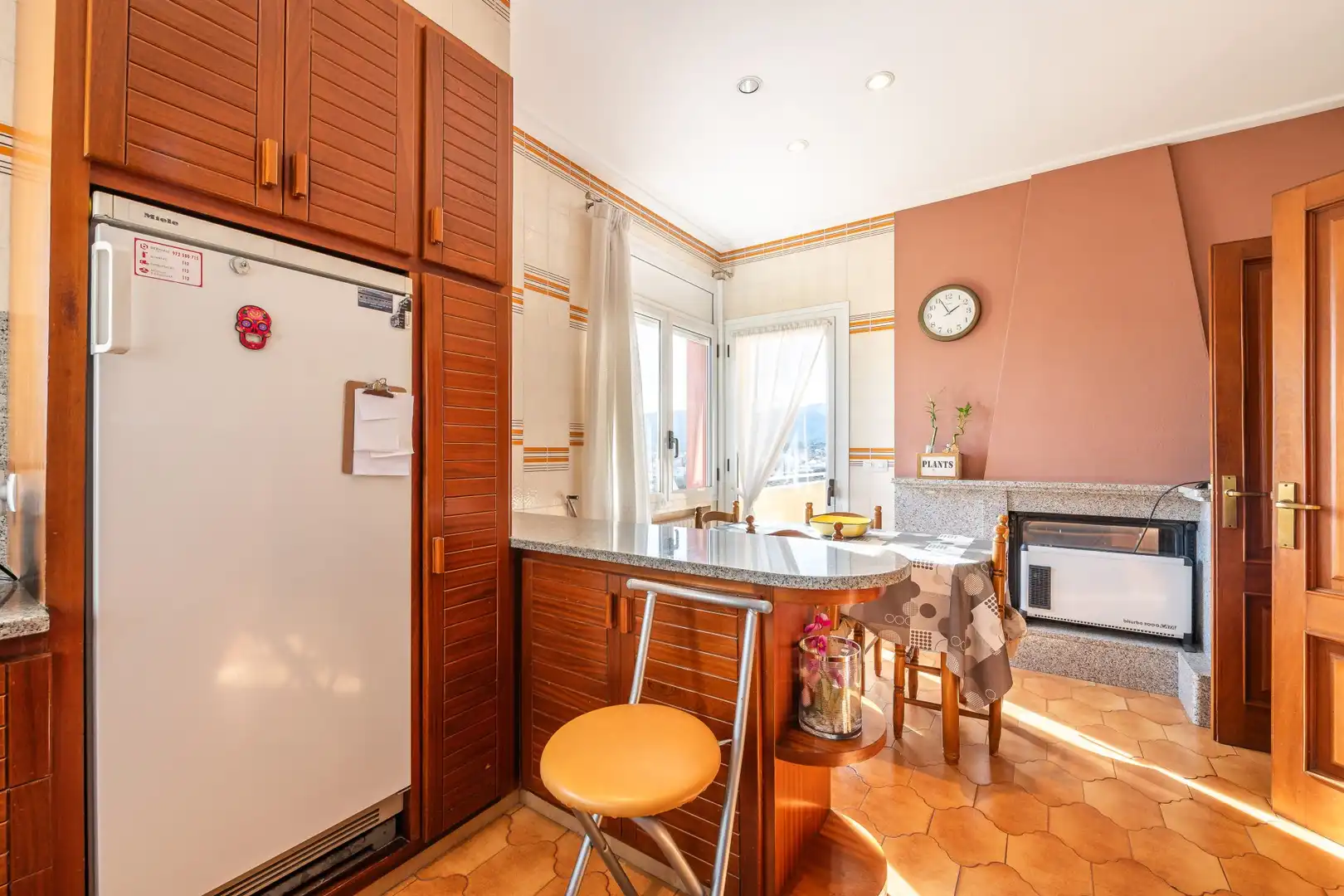 Cocina de Casa o chalet en venta en Banyoles con Terraza, Piscina y Balcón