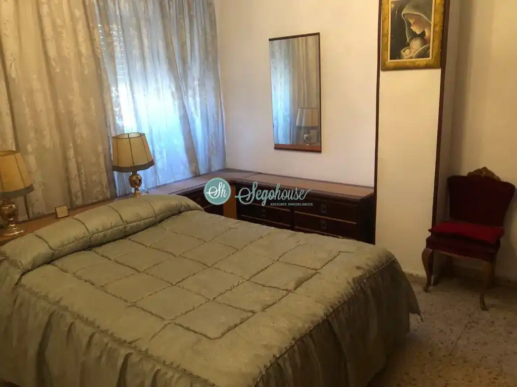 Habitación de Piso en venta en Segovia con Calefacción y Terraza