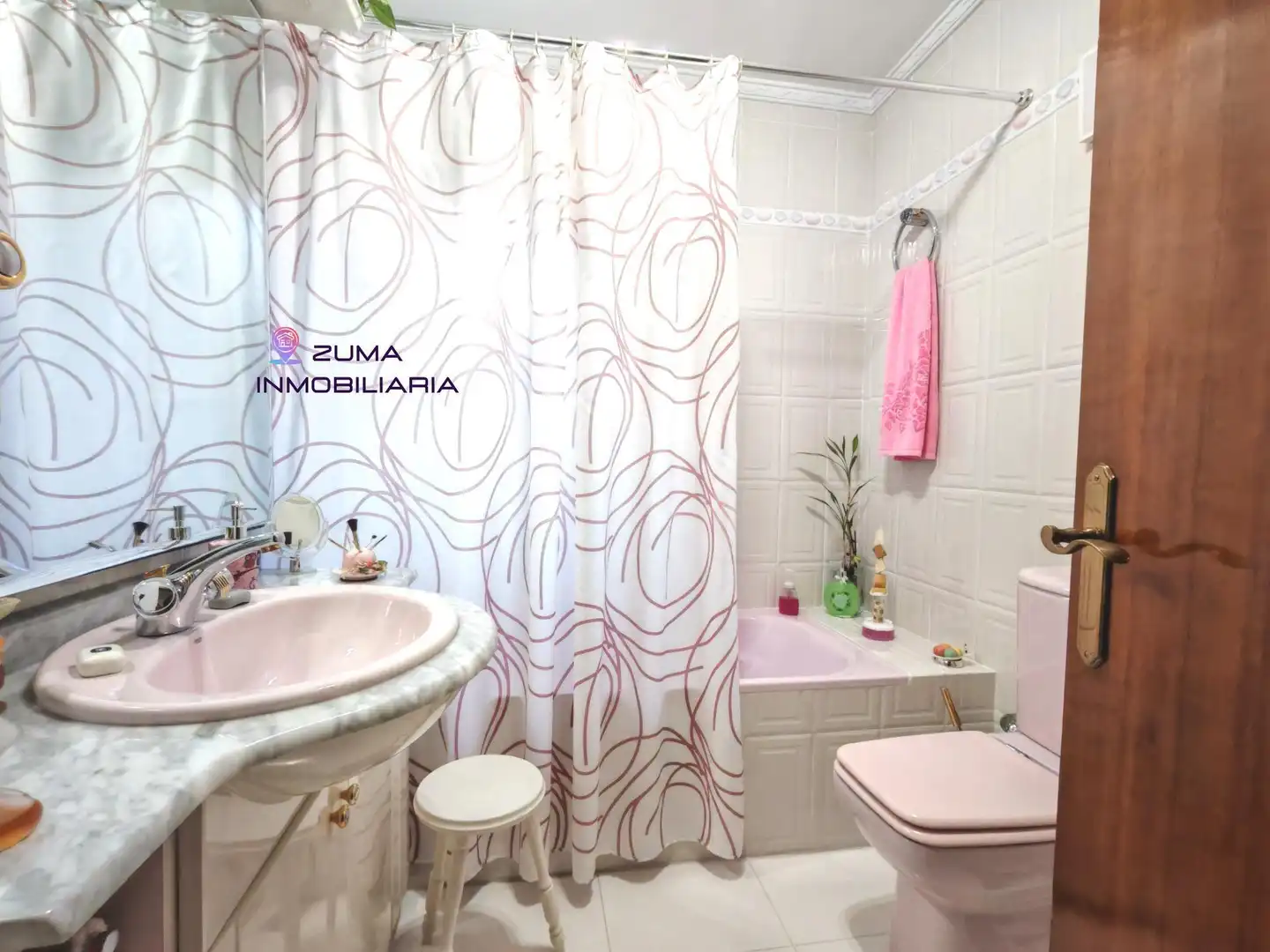 Bathroom of Detached homes for sale in Churriana