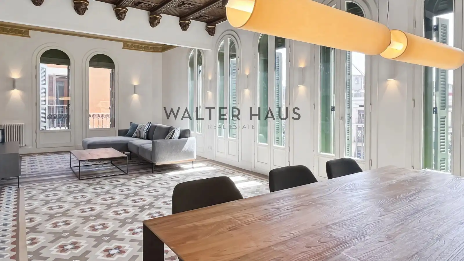 Comedor de Piso de alquiler en Barcelona con Aire acondicionado, Calefacción y Terraza