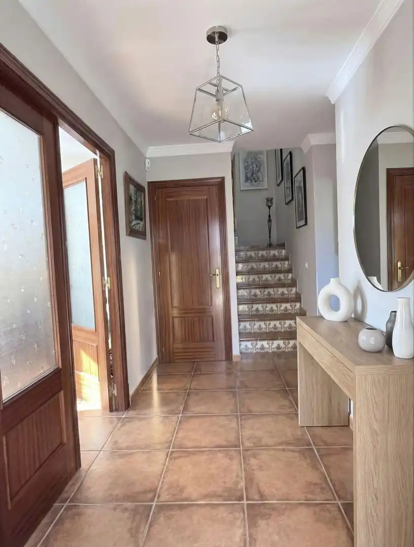 Casa o chalet en venta en Alhaurín de la Torre con Aire acondicionado, Jardín privado y Terraza