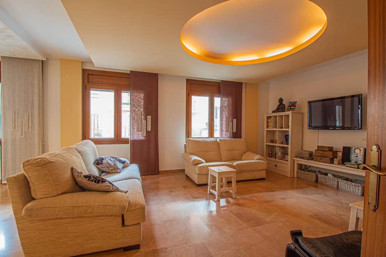 Flat with lift for sale in Carrer Pujada del castell, imagen 4