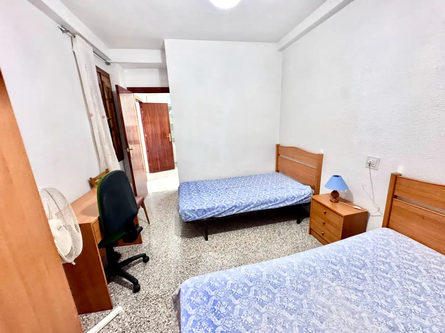 Dormitori de Pis en venda en Lanjarón amb Terrassa, Moblat i Balcó