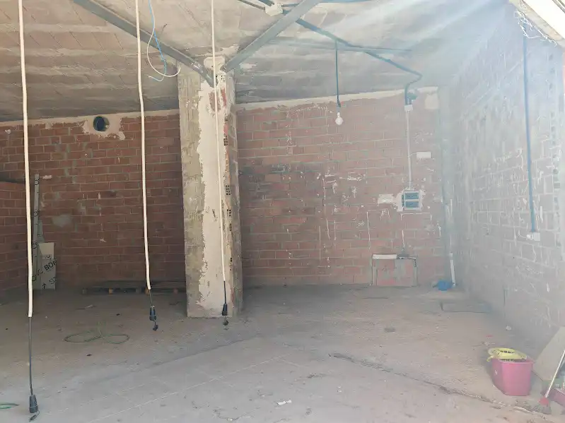 Local comercial en venda a Carrer Alfons el Magnanim 4, imagen 3