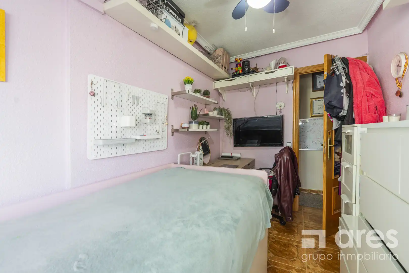 Habitación de Piso en venta en Alcalá de Henares con Aire acondicionado, Calefacción y Terraza