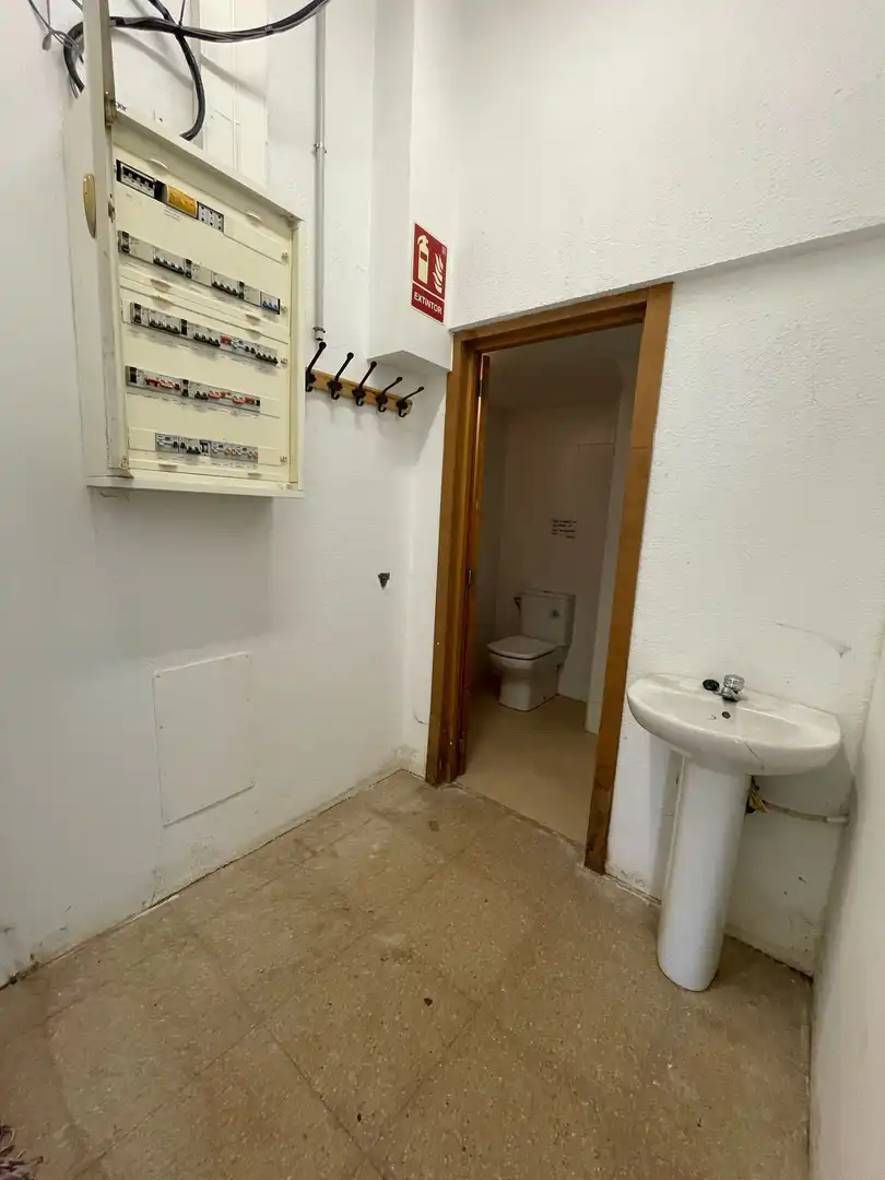 Business premises for sale in Tordera pueblo, imagen 12