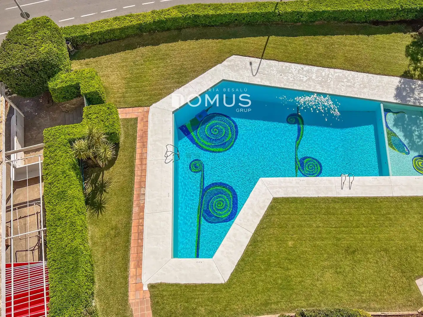 Piscina de Pis de lloguer en L'Escala amb Piscina, Moblat i Forn