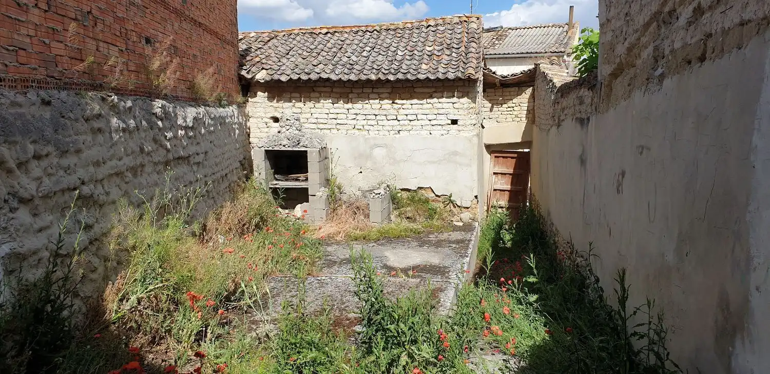 Detached homes for sale in Santa Maria, Esguevillas de Esgueva