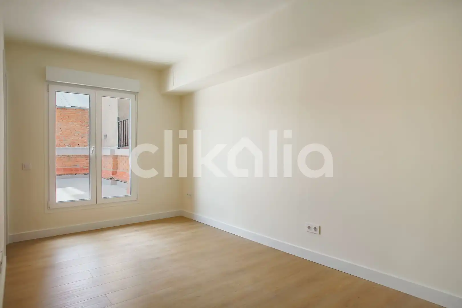 Bedroom of Flat for sale in Madrid  with Air Conditioner, Heating and Terrace
